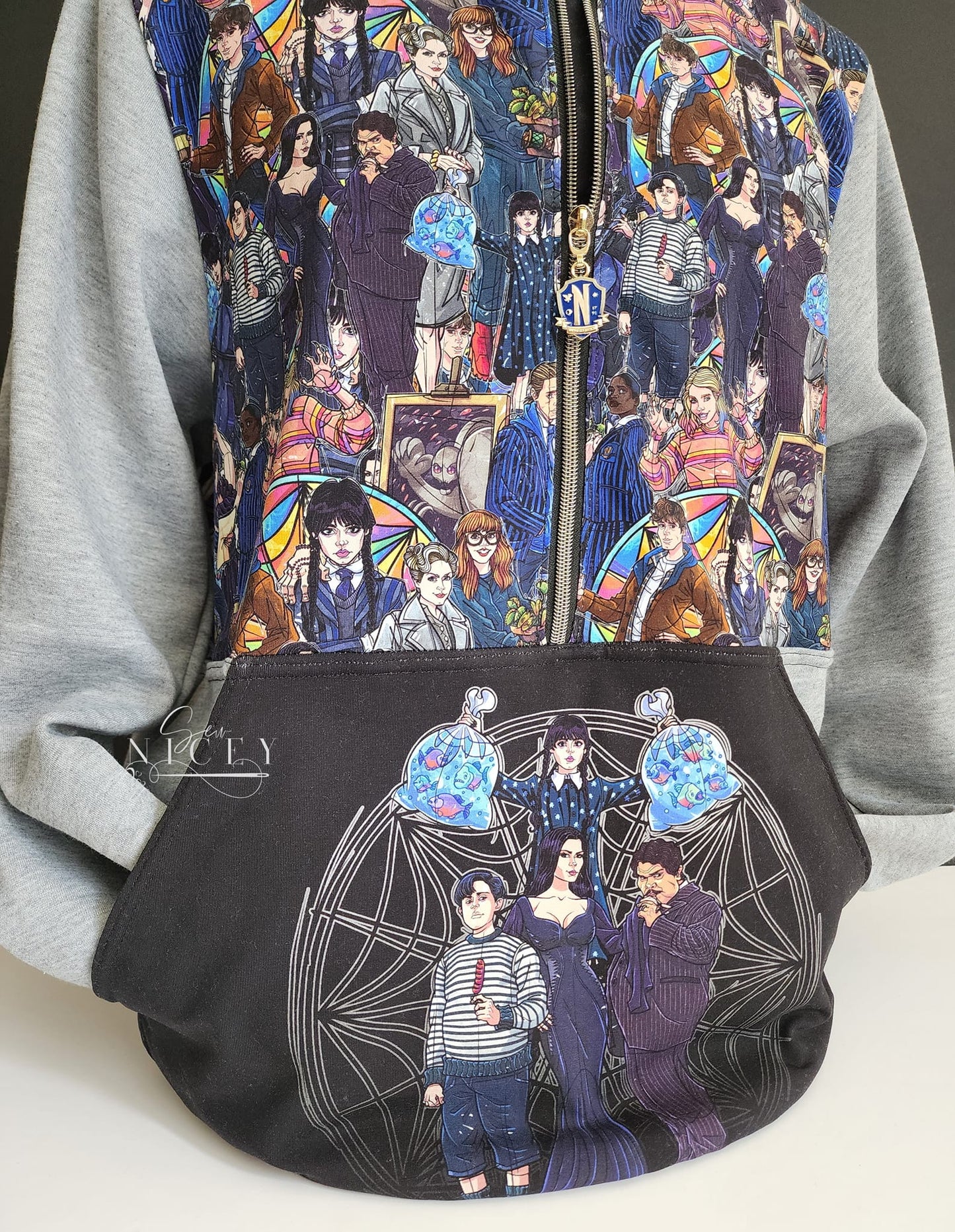 RETAIL Never More Enamel #5 Zipper Pull