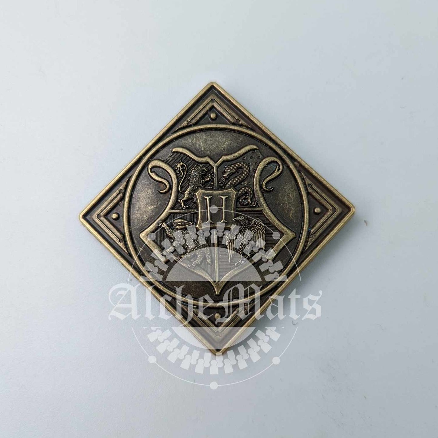 RETAIL Hardware Field Guide Crest Magnet INDIVIDUAL