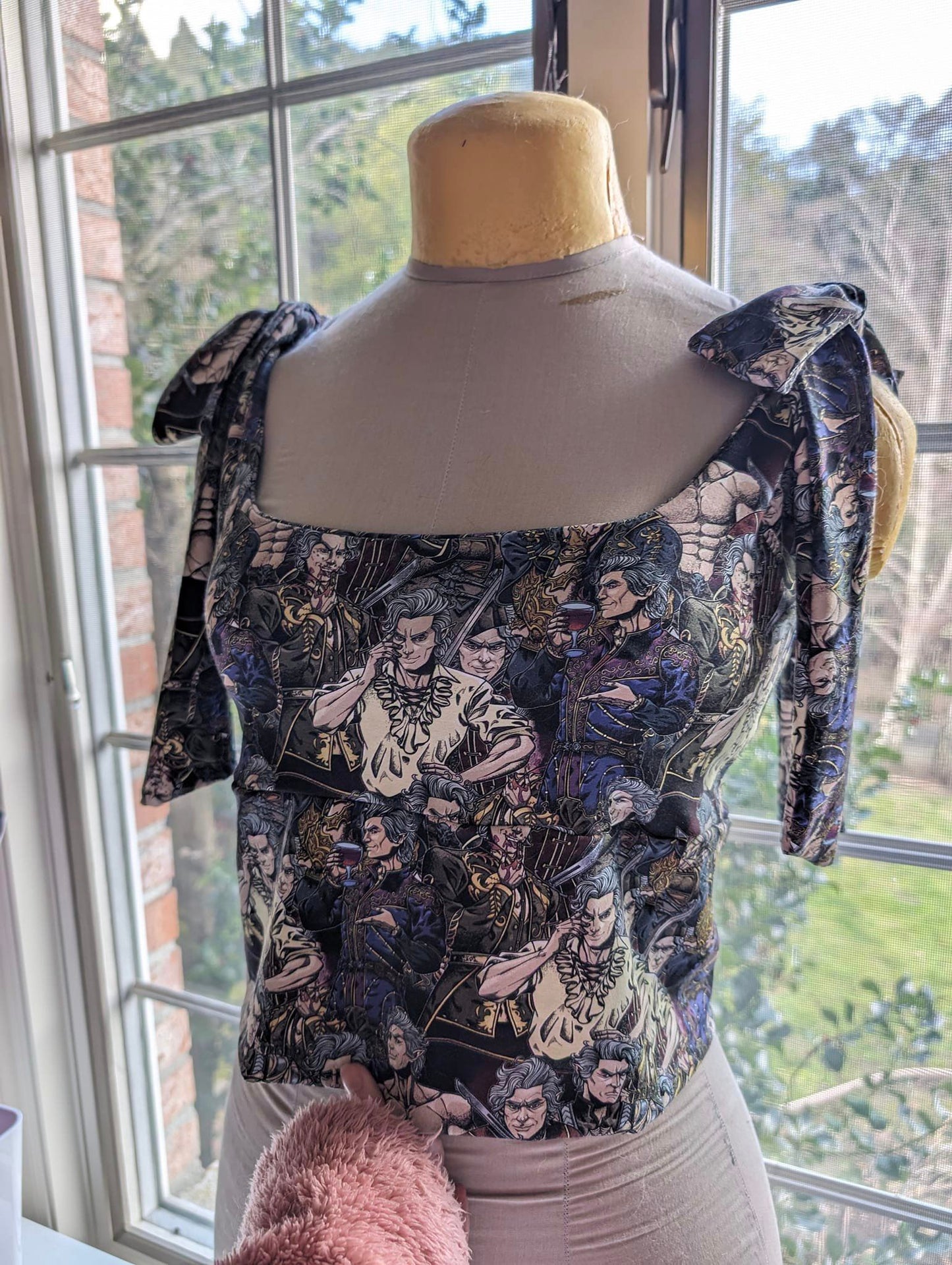Preorder R30 Fabric/Vinyl Pale Elf