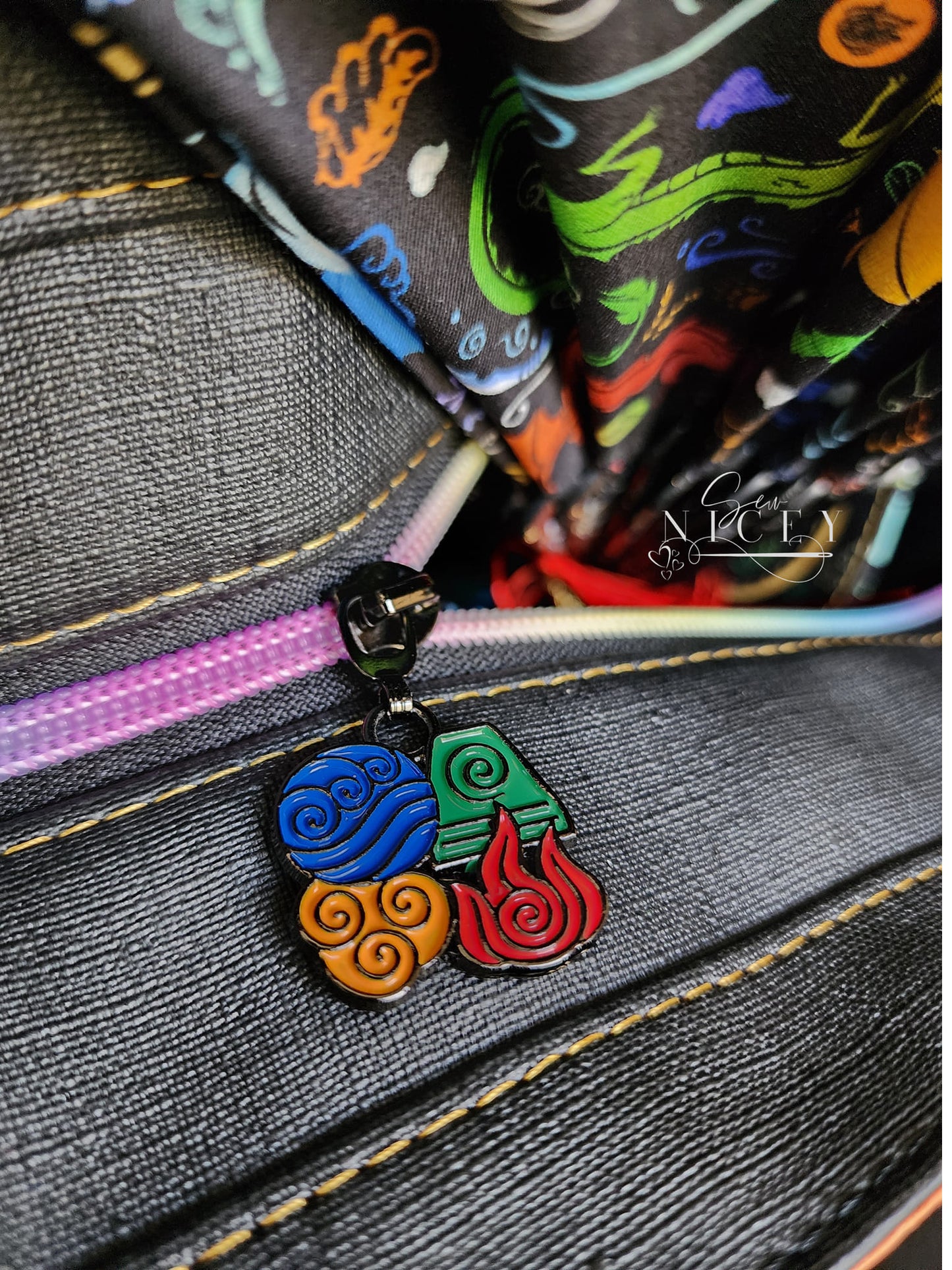 Retail Hardware ATLA Enamel #5 Zipper Pull