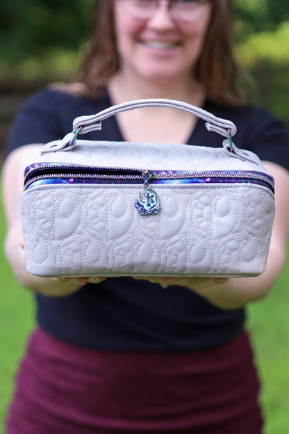 RETAIL Quilted Vinyl 18" Roll Balance