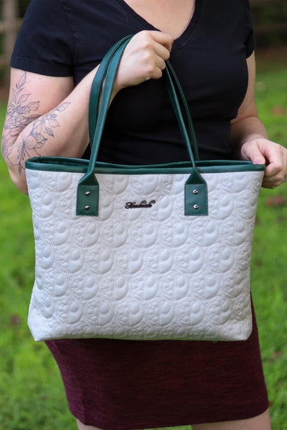 RETAIL Quilted Vinyl 18" Roll Balance