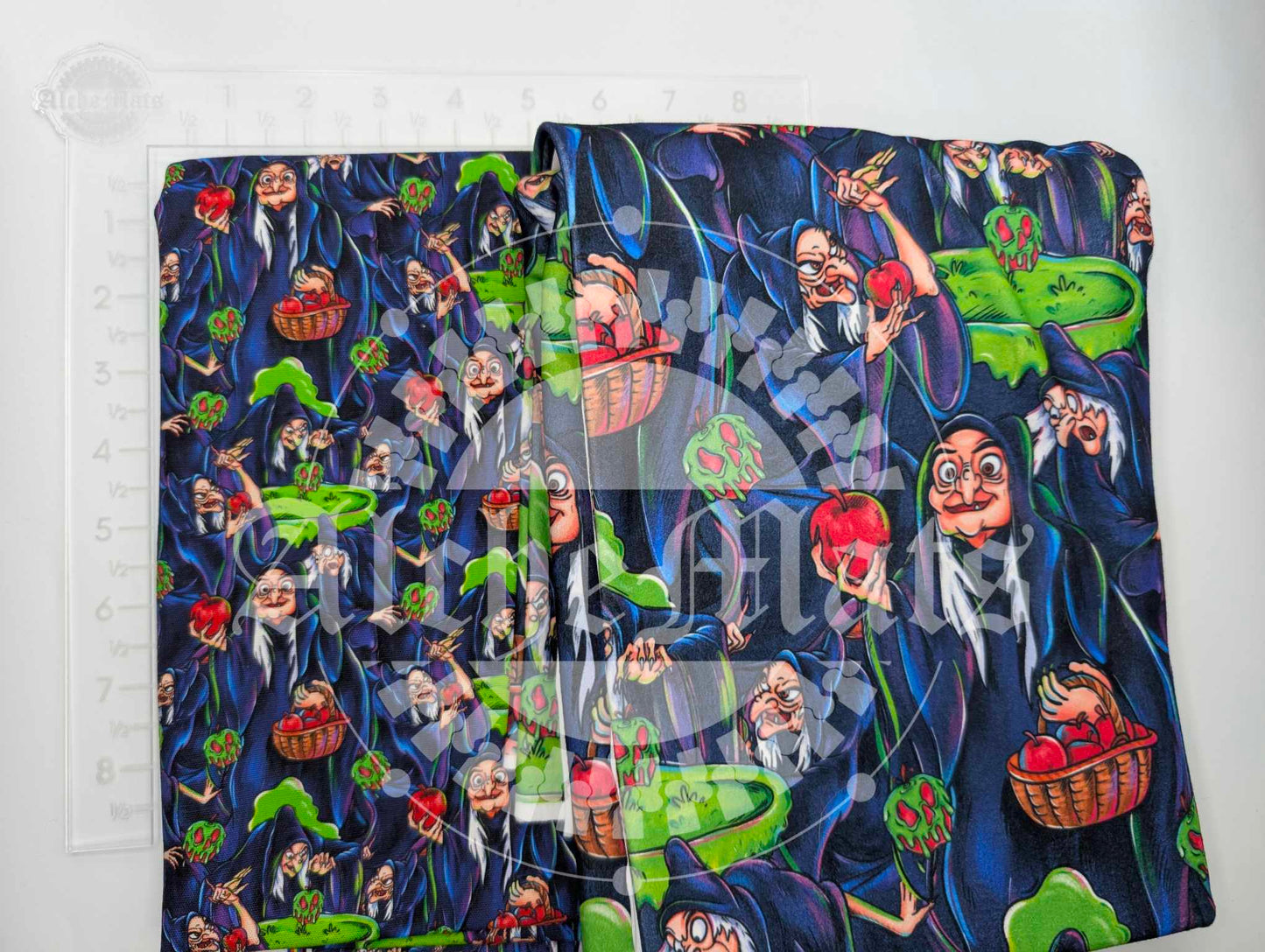 Preorder R30 FABRIC/VINYL Apple Queen