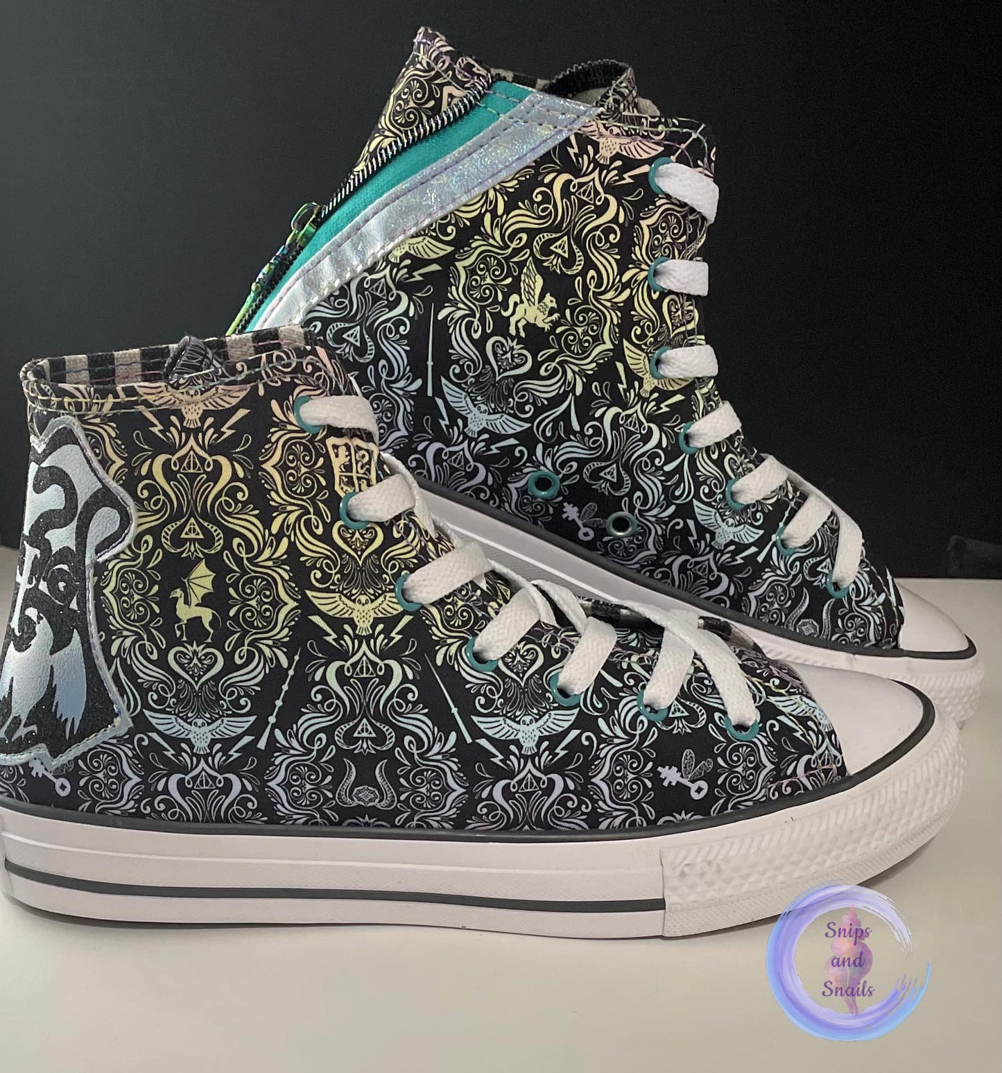 Preorder R30 FABRIC/VINYL HP Damask