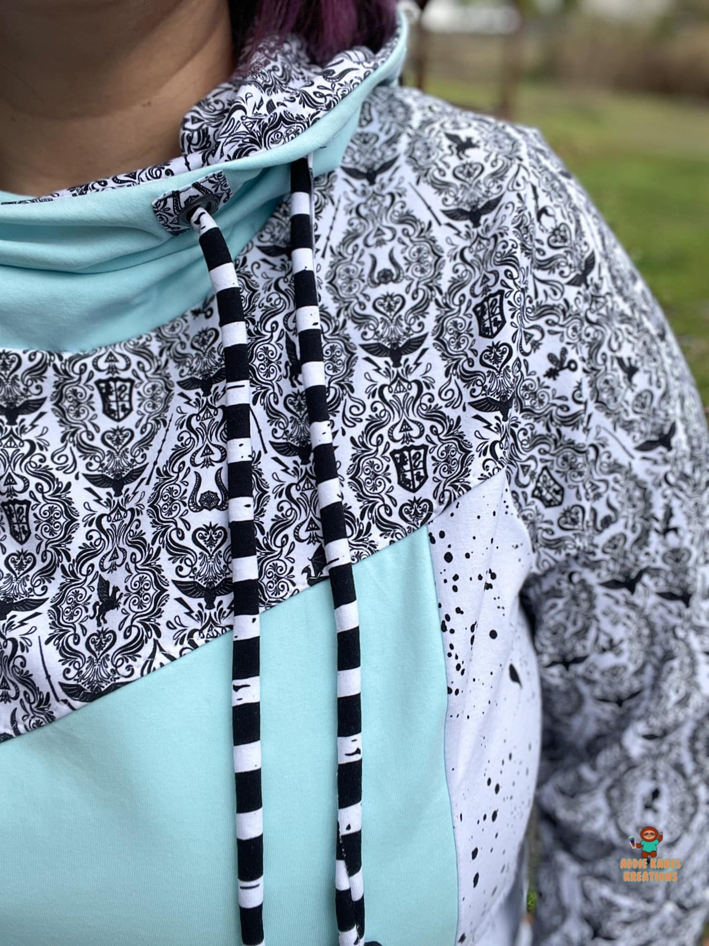 Preorder R30 FABRIC/VINYL HP Damask