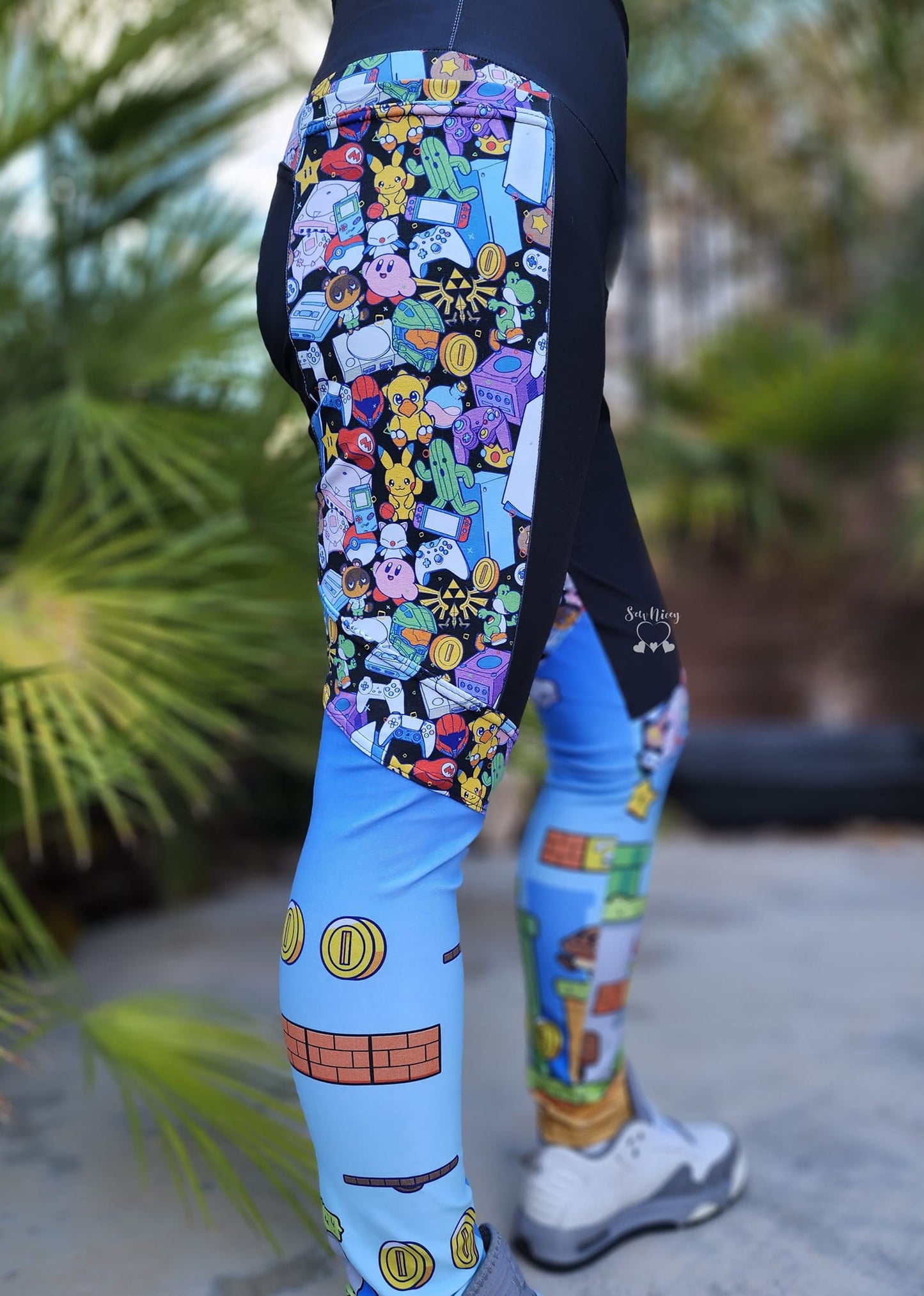 Preorder R30 Fabric/Vinyl Itsa Me Sidescroll Double Border Print