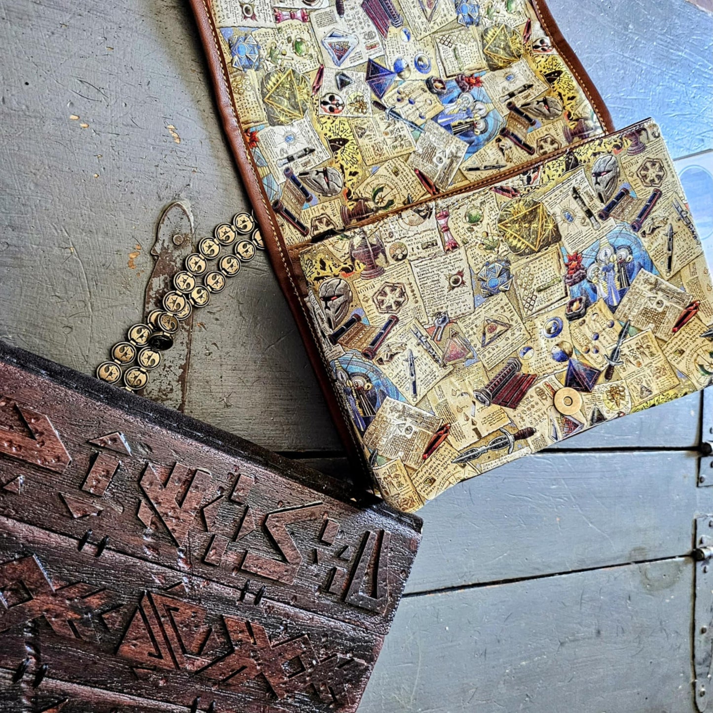 Preorder R30 FABRIC/VINYL SW Ancient Galactic Text