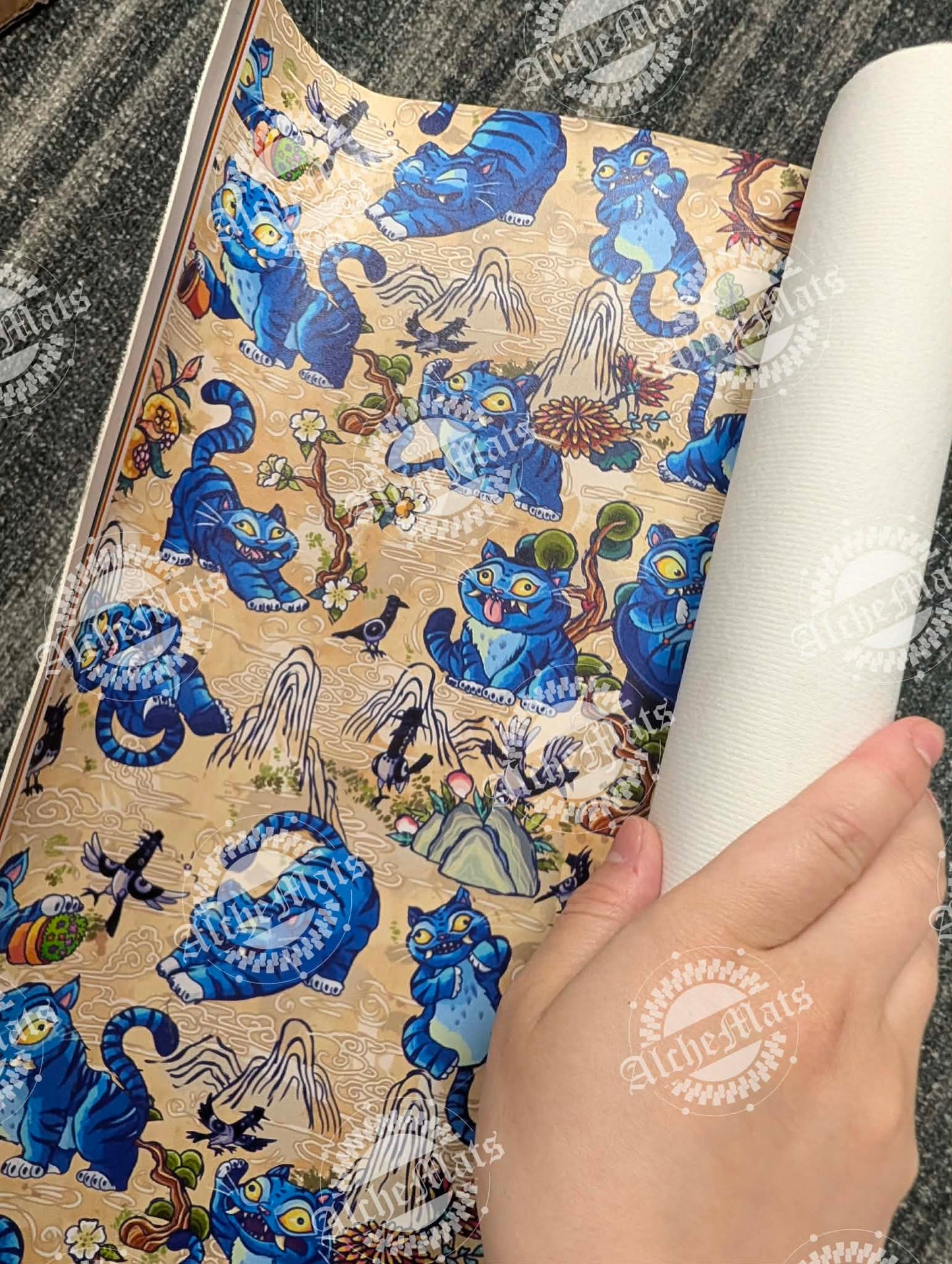 RETAIL Printed Vinyl Hojakdo Small Scale