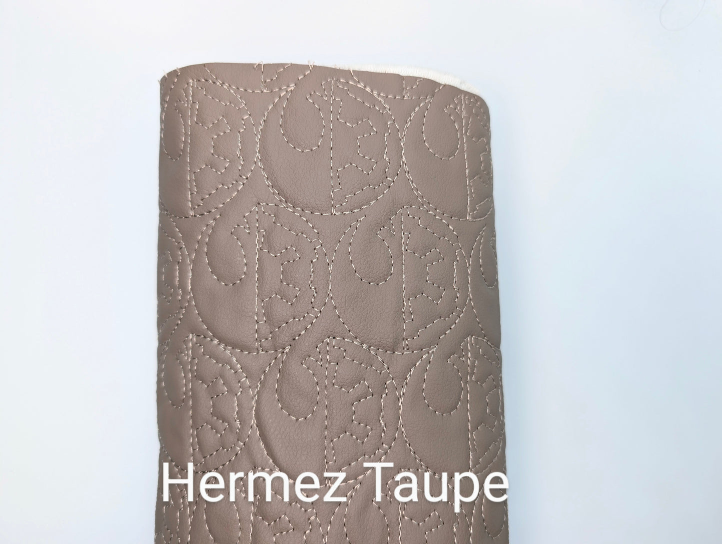 RETAIL Quilted Vinyl 18" Roll Balance