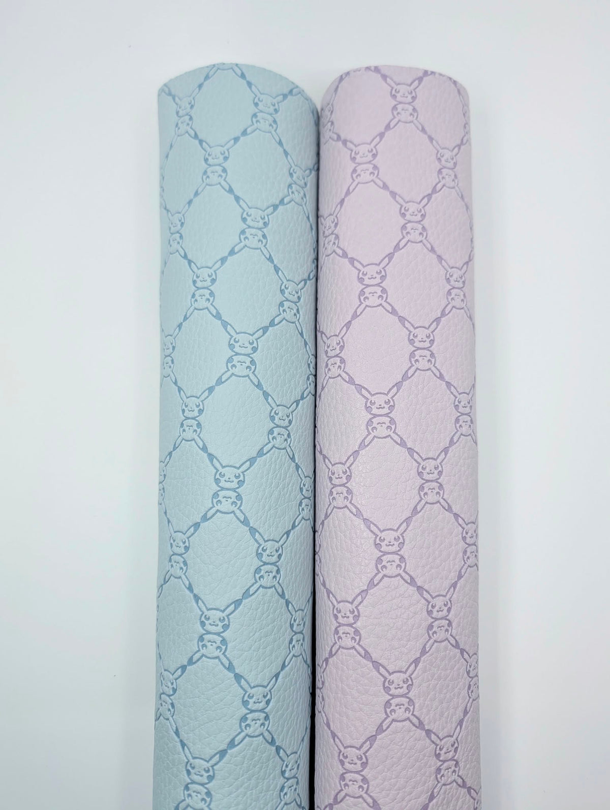 Retail Vinyl Two Toned Pebble Deboss 18" Roll Electric Diamond