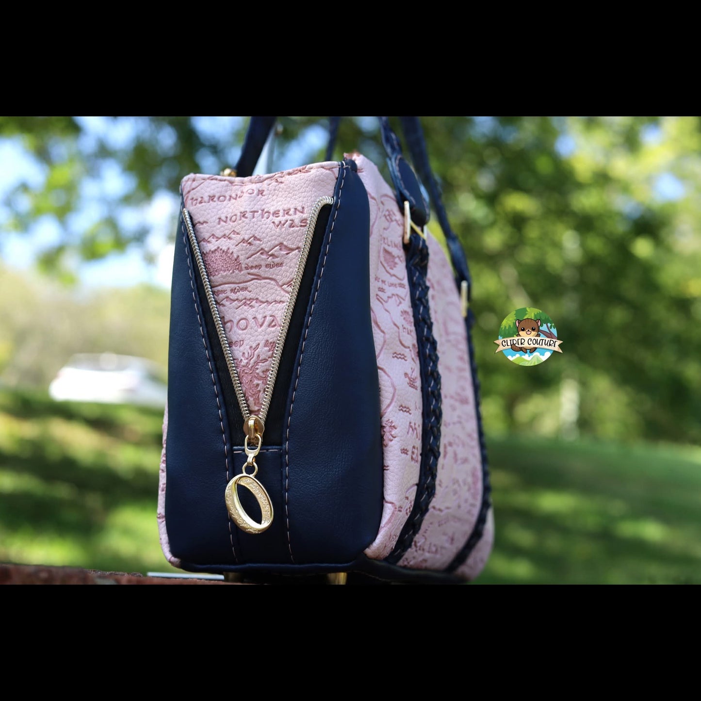 Retail FLAWED Two Toned Pebble Deboss Vinyl 18" Roll LORD MAP