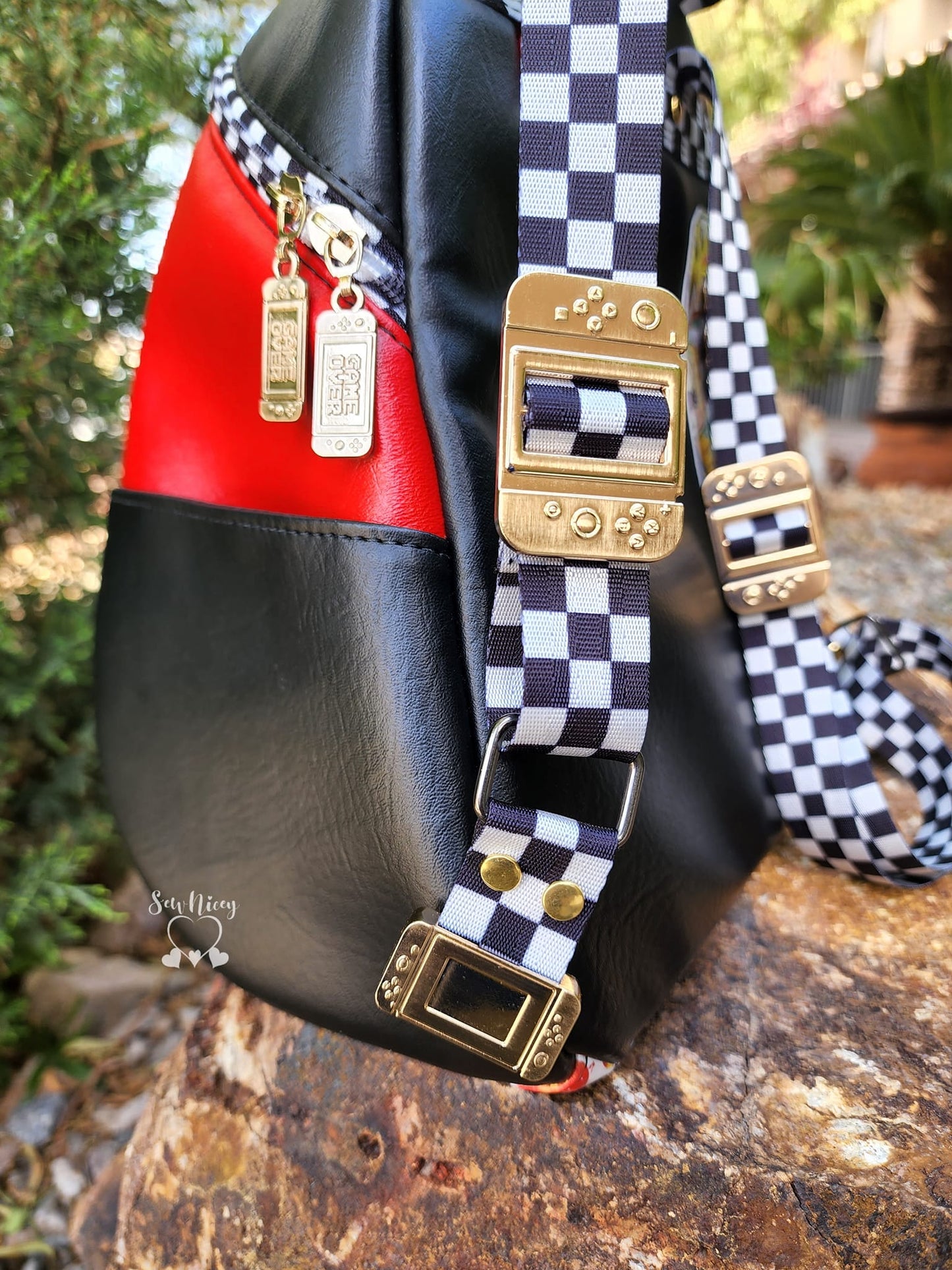 RETAIL Gamer Strap End for 1" straps INDIVIDUAL RETIRING