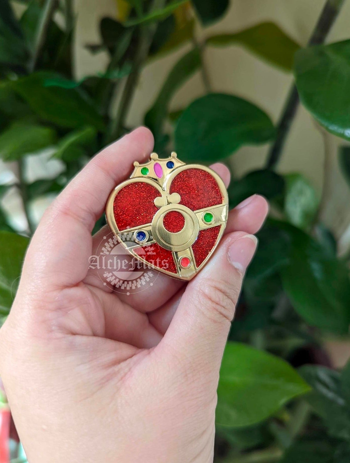 RETAIL Hardware Red Heart Glitter Enamel Magnet Snap