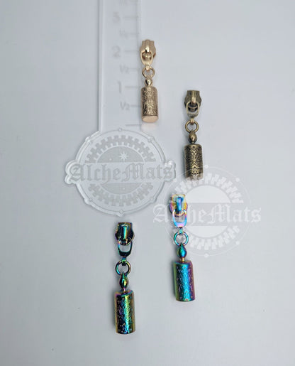 RETAIL Hardware 3D Enchanted Candle #5 Zipper Pull RETIRING