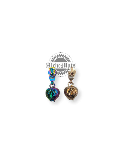RETAIL Hardware 3D Apple #5 Zipper Pull