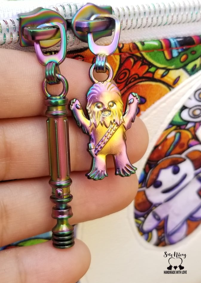RETAIL Hardware Sasquatch #5 Zipper Pull RETIRING