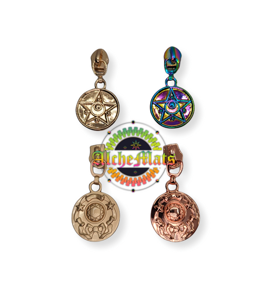 RETAIL Star Transform #5 Zipper Pull